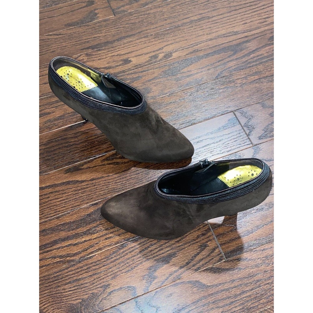 Cole Haan High Heel Shoes Womens Size 11B Brown